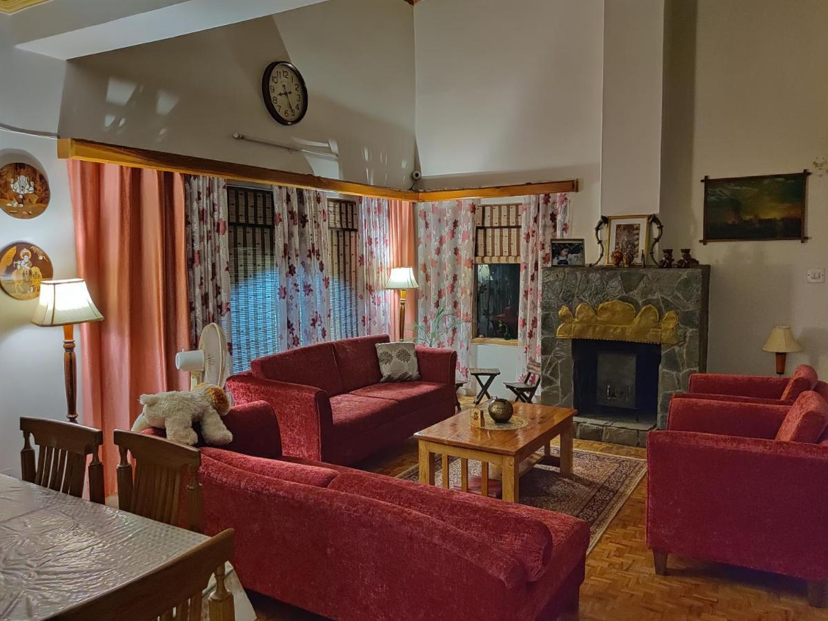 Aashirwad Homestay Kullu Luaran gambar