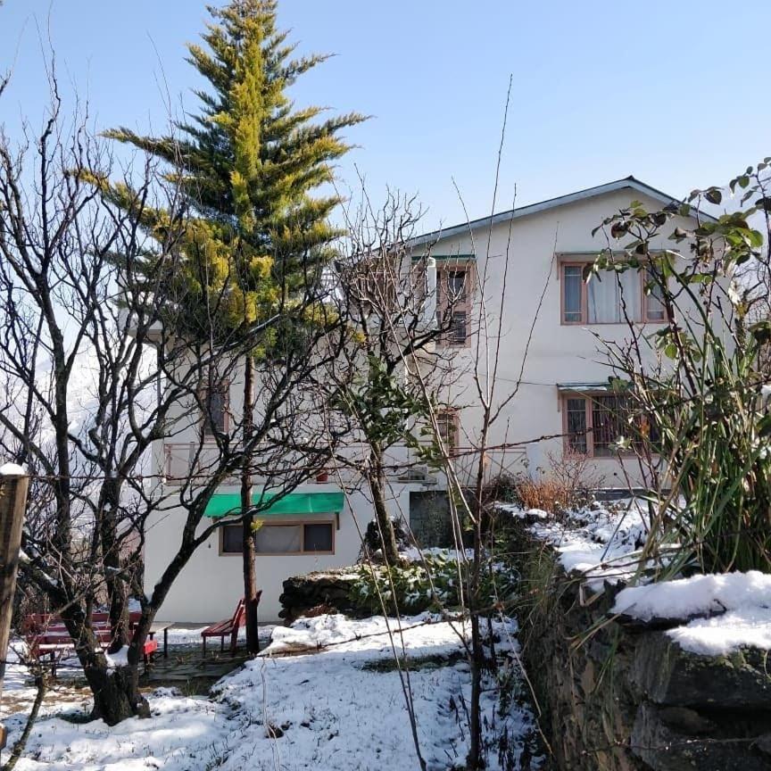 Aashirwad Homestay Kullu Luaran gambar