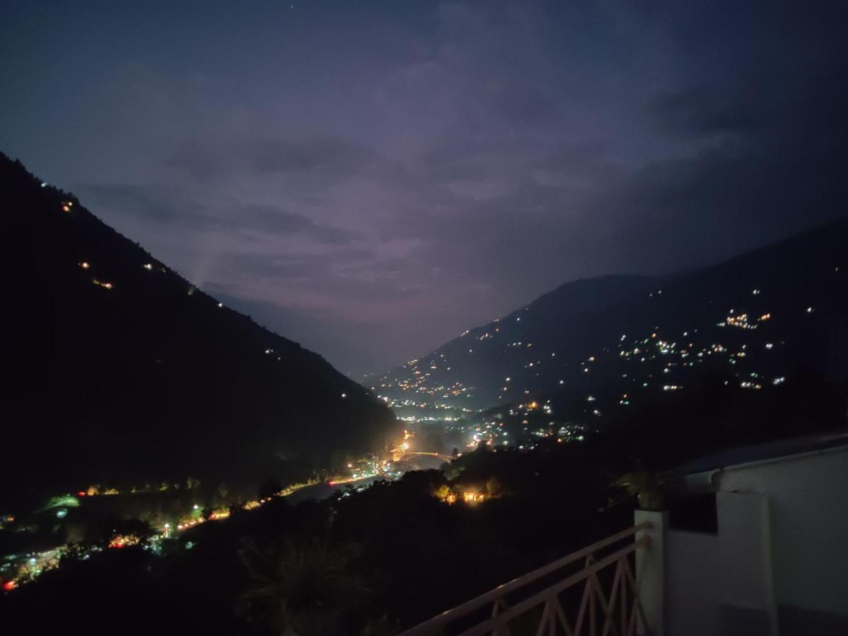 Aashirwad Homestay Kullu Luaran gambar
