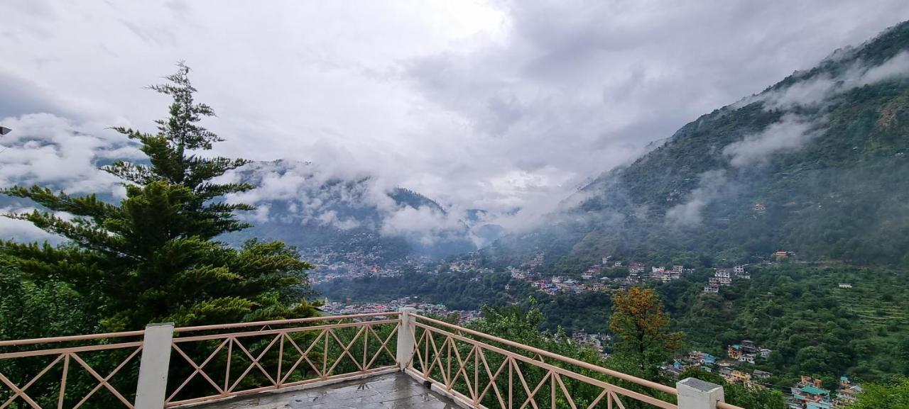 Aashirwad Homestay Kullu Luaran gambar