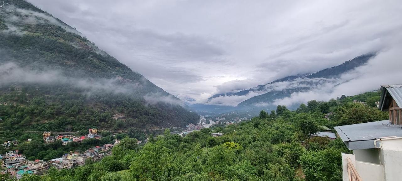 Aashirwad Homestay Kullu Luaran gambar